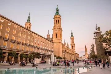Plaza del Pilar